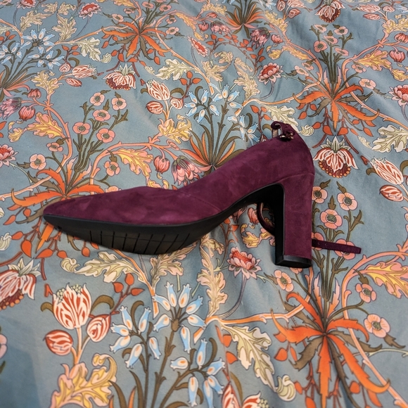 COLE HAAN Burgundy Suede Block Heels - Picture 4 of 5